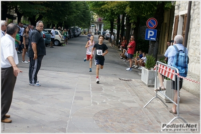 Clicca per vedere l'immagine alla massima grandezza